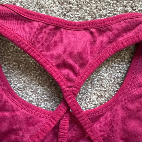 Gymshark Energy Seamless Sports Bra Berry Women’s Size XS Athletic Workout Yoga - Picture 8 of 12